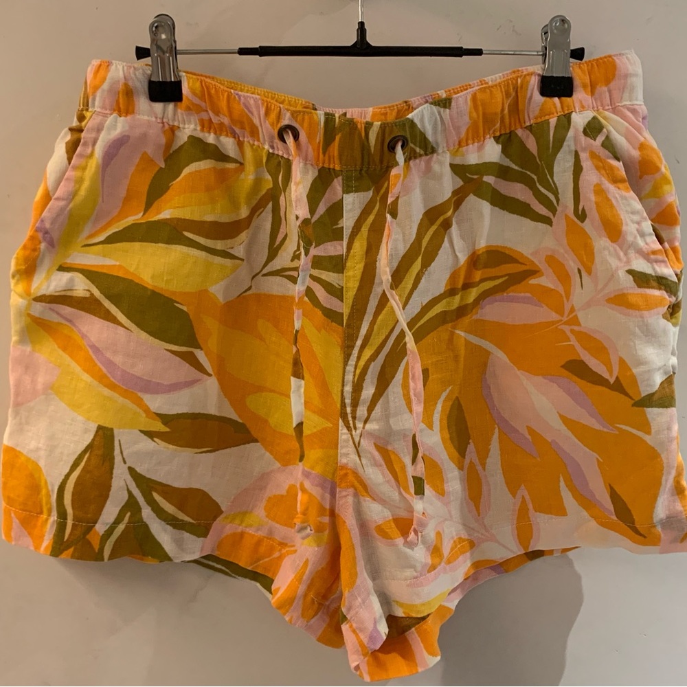 Linen Drawstring Shorts